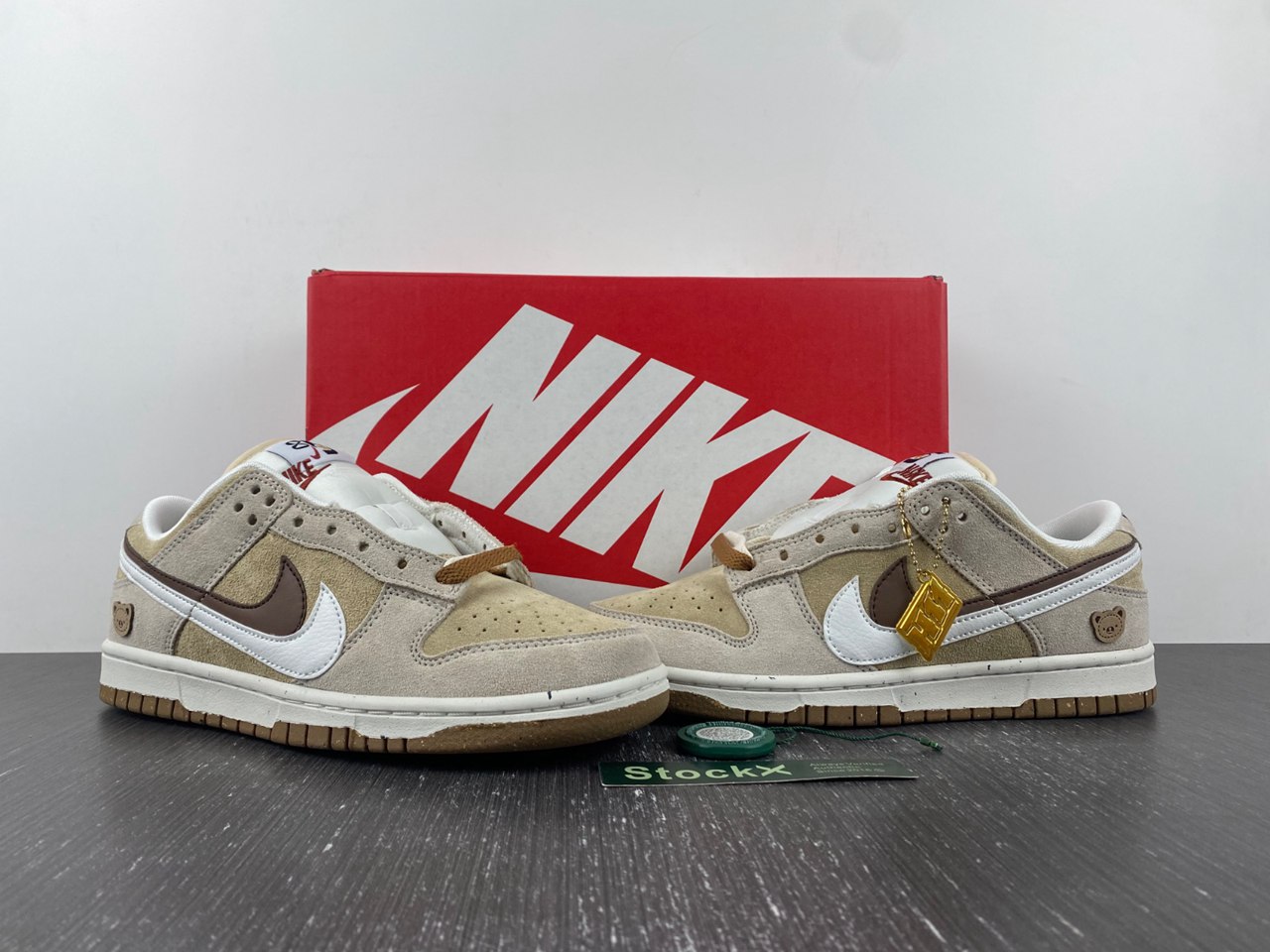 NIKE Dunk Low DO9457-100